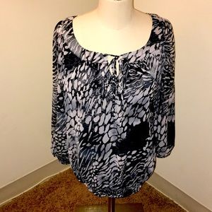 Women’s blouse